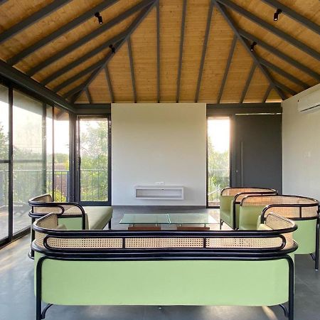 Shakuntala Farms - Rustic Farmstay With Modern Comforts Nāsik Eksteriør bilde